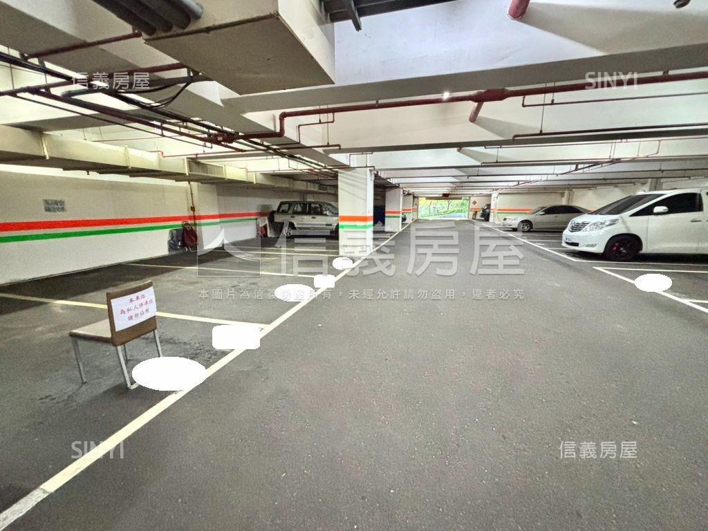 達觀１０１美景庭院三房房屋室內格局與周邊環境