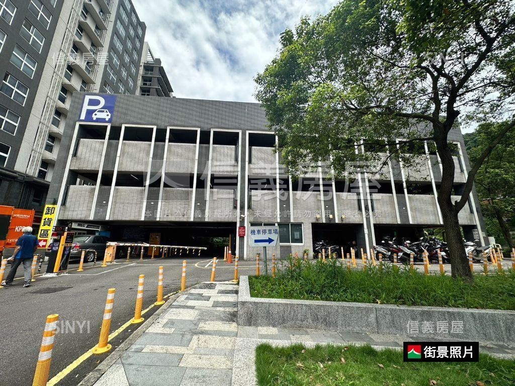 安康面寬投報收租店面房屋室內格局與周邊環境