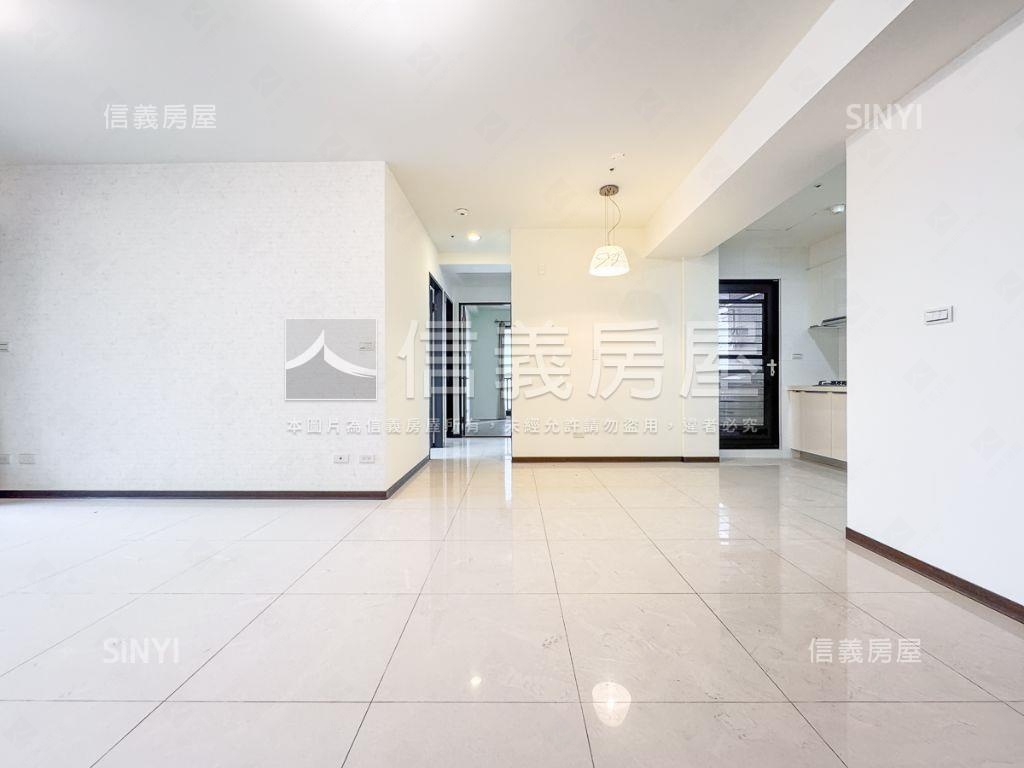 高鐵區三房採光視野美屋房屋室內格局與周邊環境