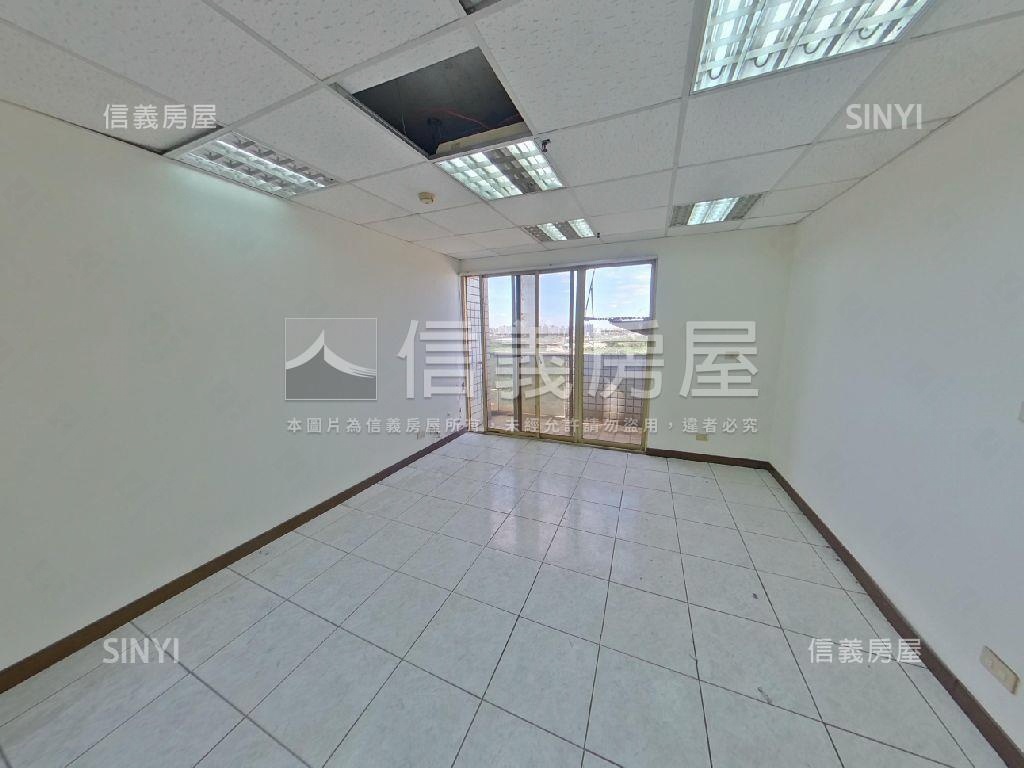 Ａ２１環北站三房車位房屋室內格局與周邊環境