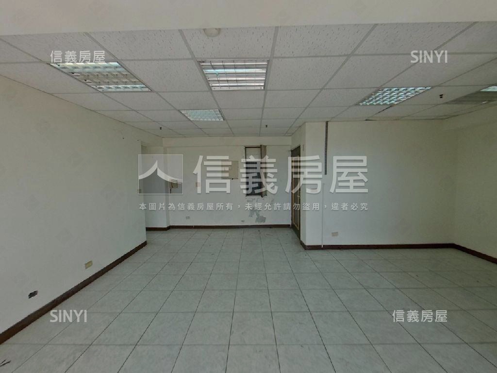 Ａ２１環北站三房車位房屋室內格局與周邊環境