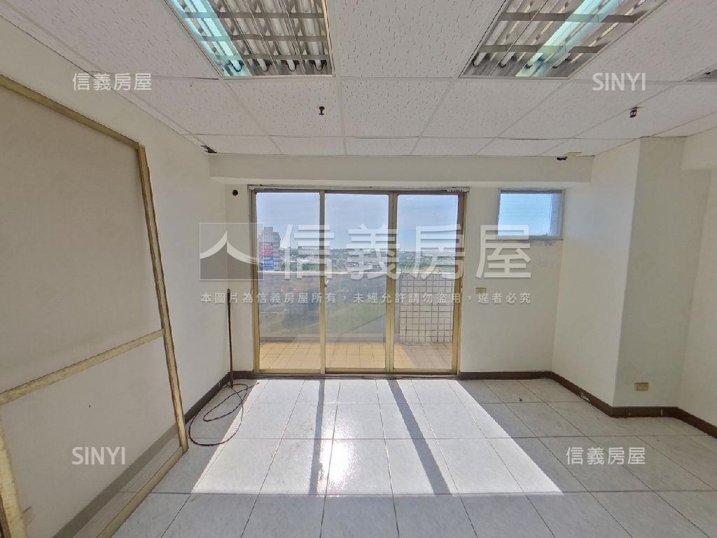 Ａ２１環北站三房車位房屋室內格局與周邊環境