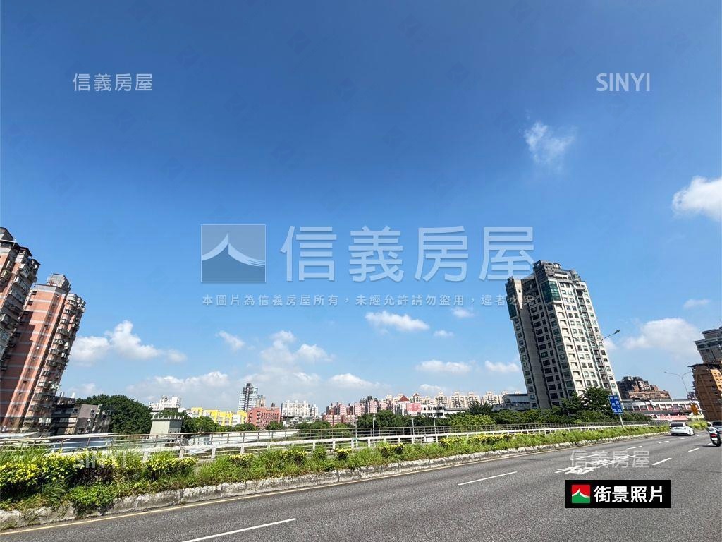 燙金門牌創業低總價店面房屋室內格局與周邊環境