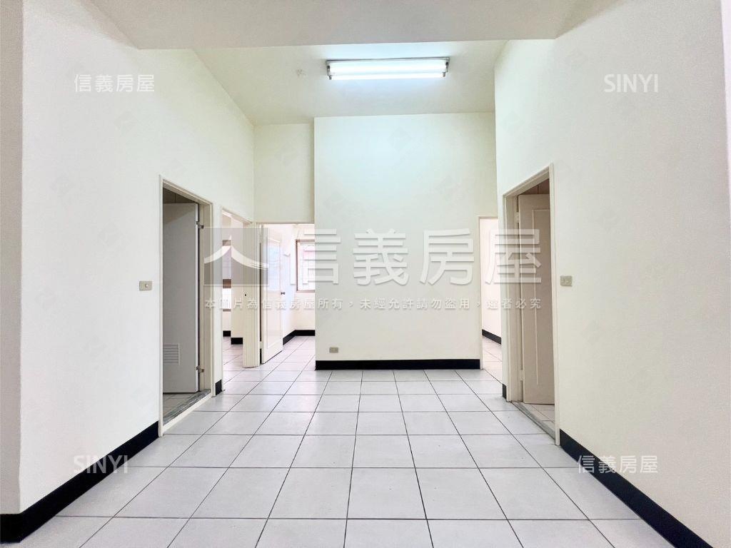 土城近捷運黃金國房屋室內格局與周邊環境