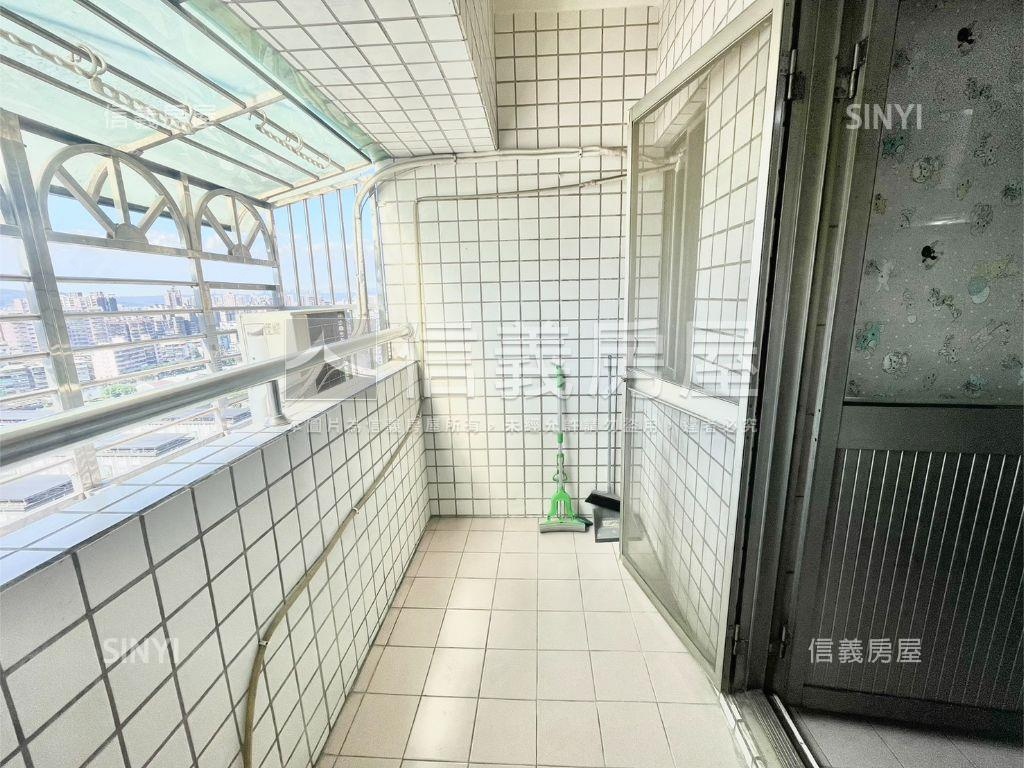 高樓亮麗景觀３房房屋室內格局與周邊環境