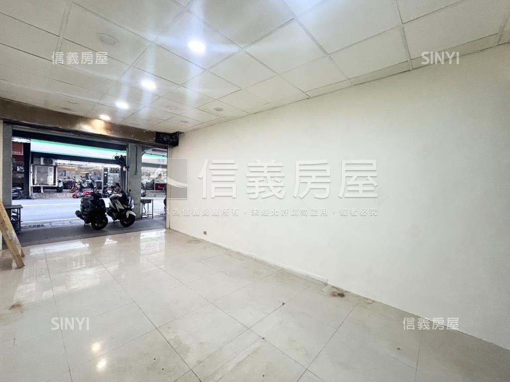 積穗商圈˙邊間金店面房屋室內格局與周邊環境