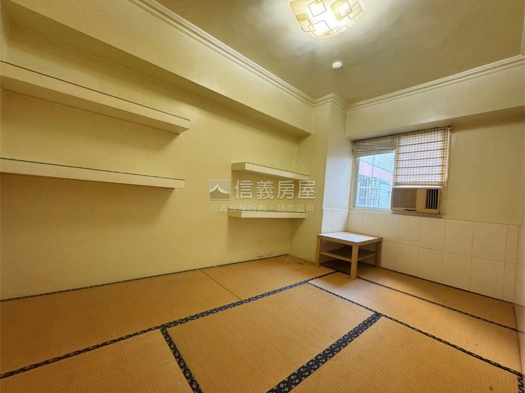 民俗公園高樓三房大車位房屋室內格局與周邊環境