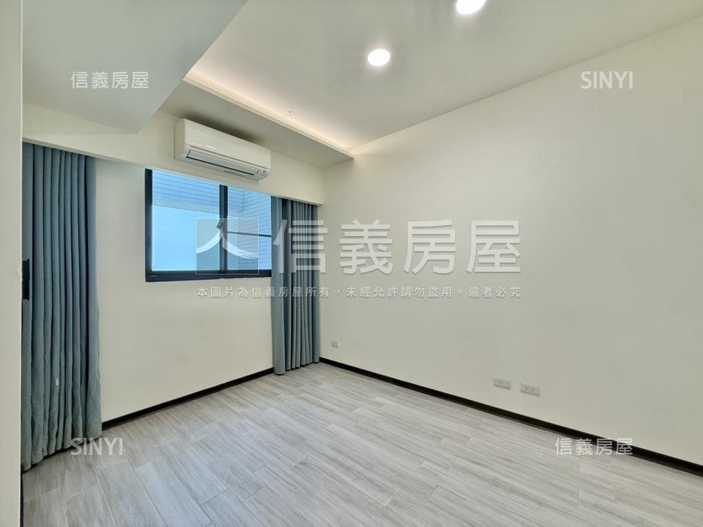山見晴層峰三房平車房屋室內格局與周邊環境
