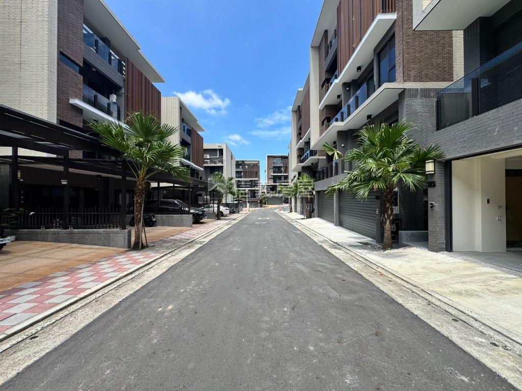 有謙家園新屋落成房屋室內格局與周邊環境