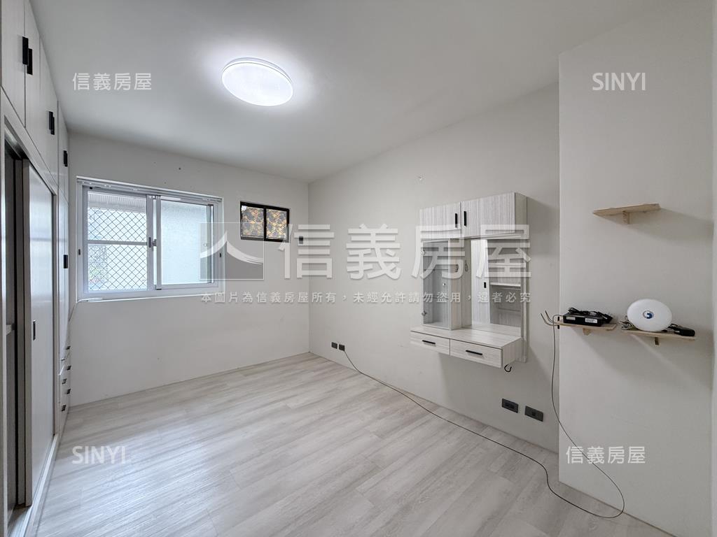國泰建設天然瓦斯大３房房屋室內格局與周邊環境