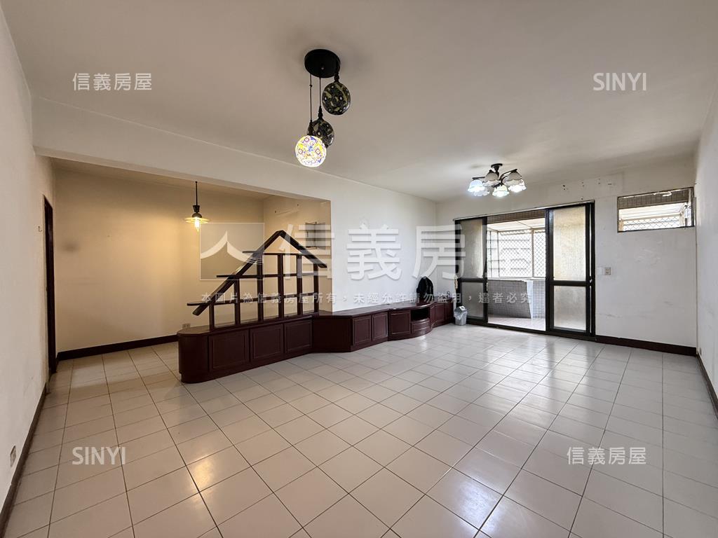 國泰建設天然瓦斯大３房房屋室內格局與周邊環境