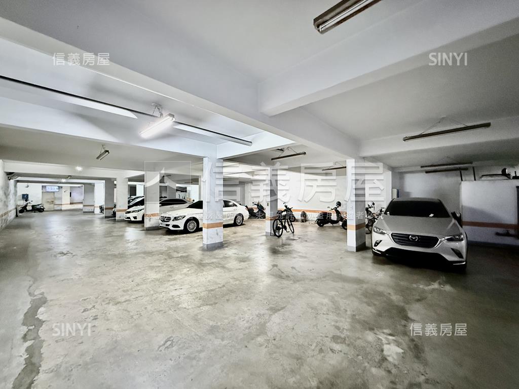 國泰建設天然瓦斯大３房房屋室內格局與周邊環境