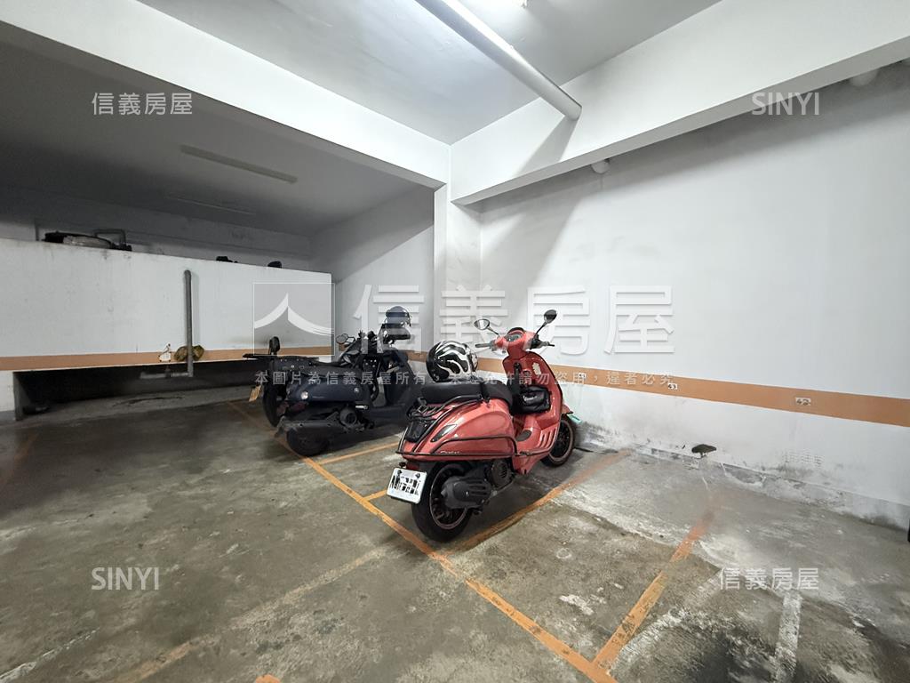 國泰建設天然瓦斯大３房房屋室內格局與周邊環境