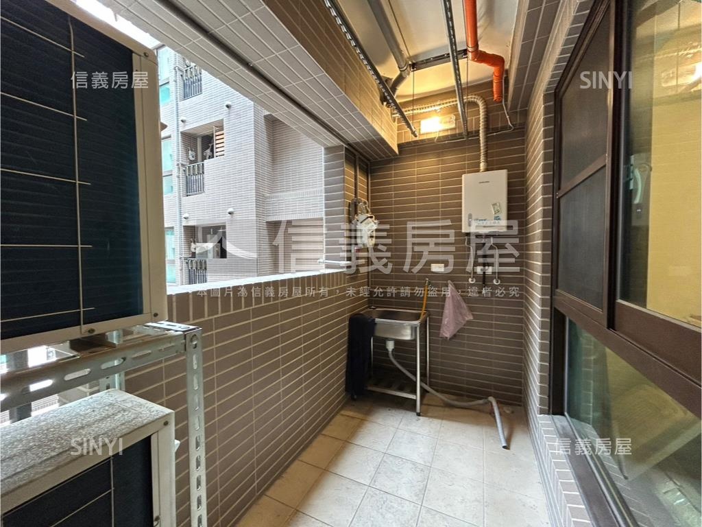 桃園·新捷市·三房車位房屋室內格局與周邊環境