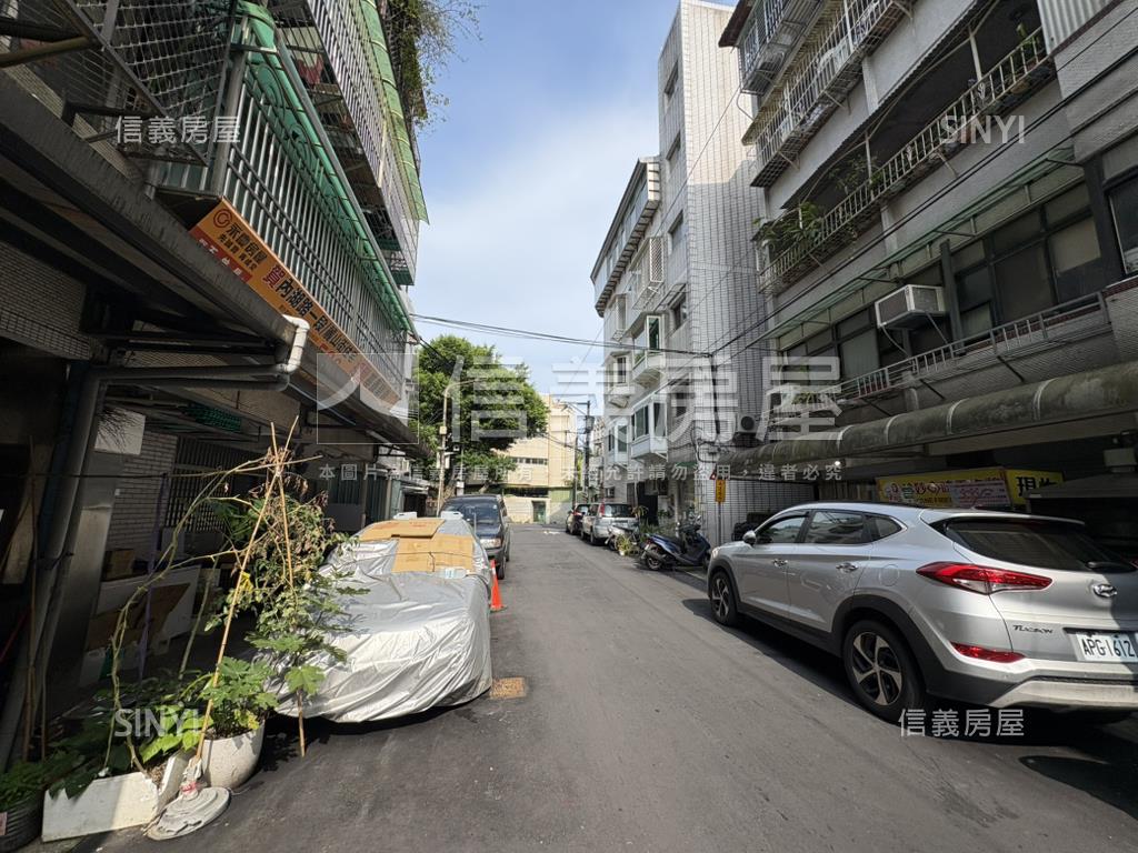 精選港墘站角間住辦金店面房屋室內格局與周邊環境