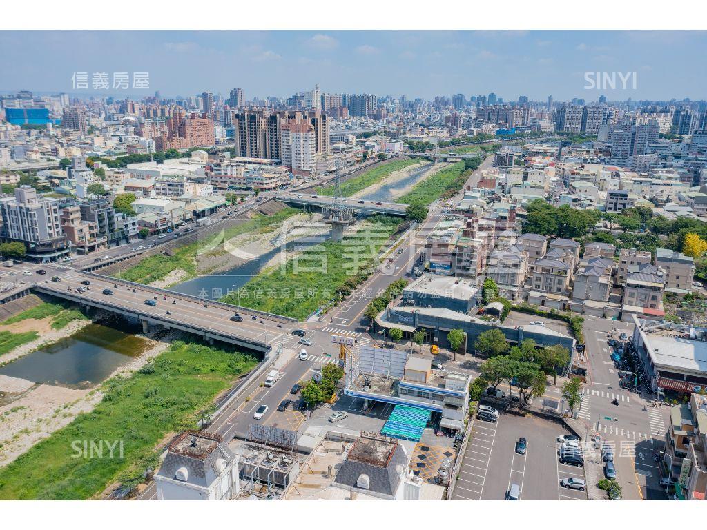 面河岸四面臨路商二金角地房屋室內格局與周邊環境