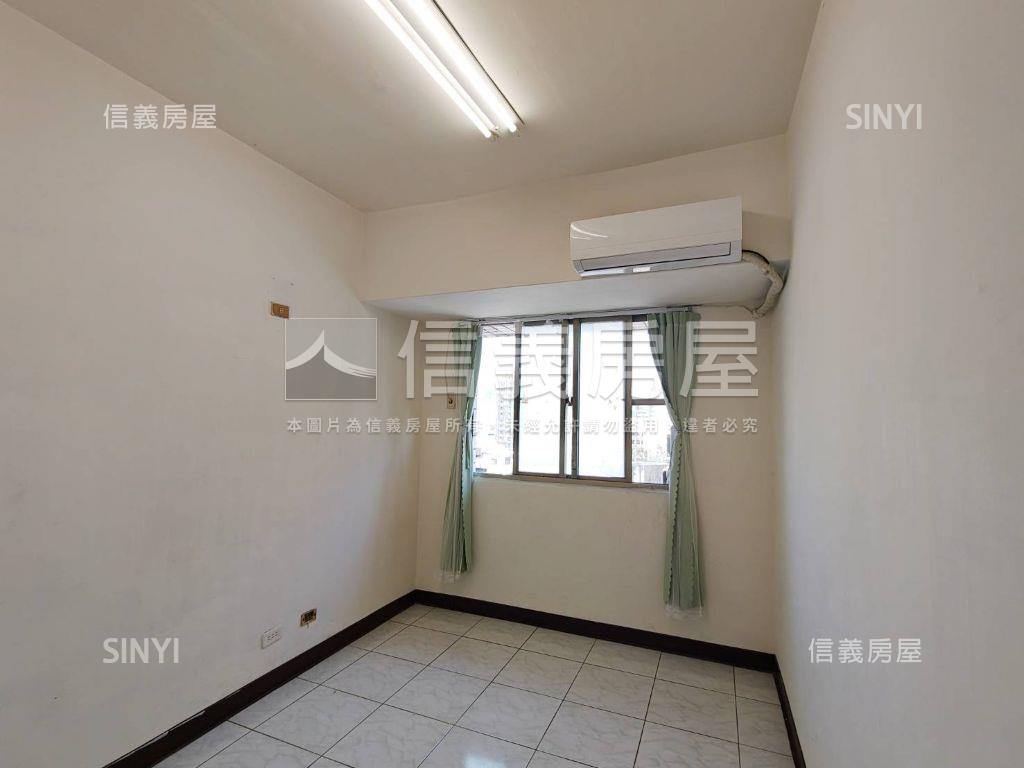 興大商圈高樓美三房附車位房屋室內格局與周邊環境