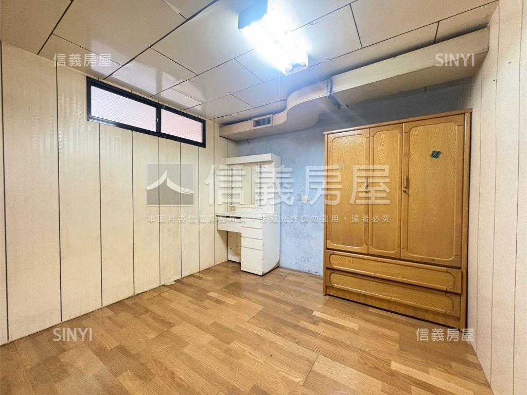 新莊路三樓土地公公保佑房屋室內格局與周邊環境