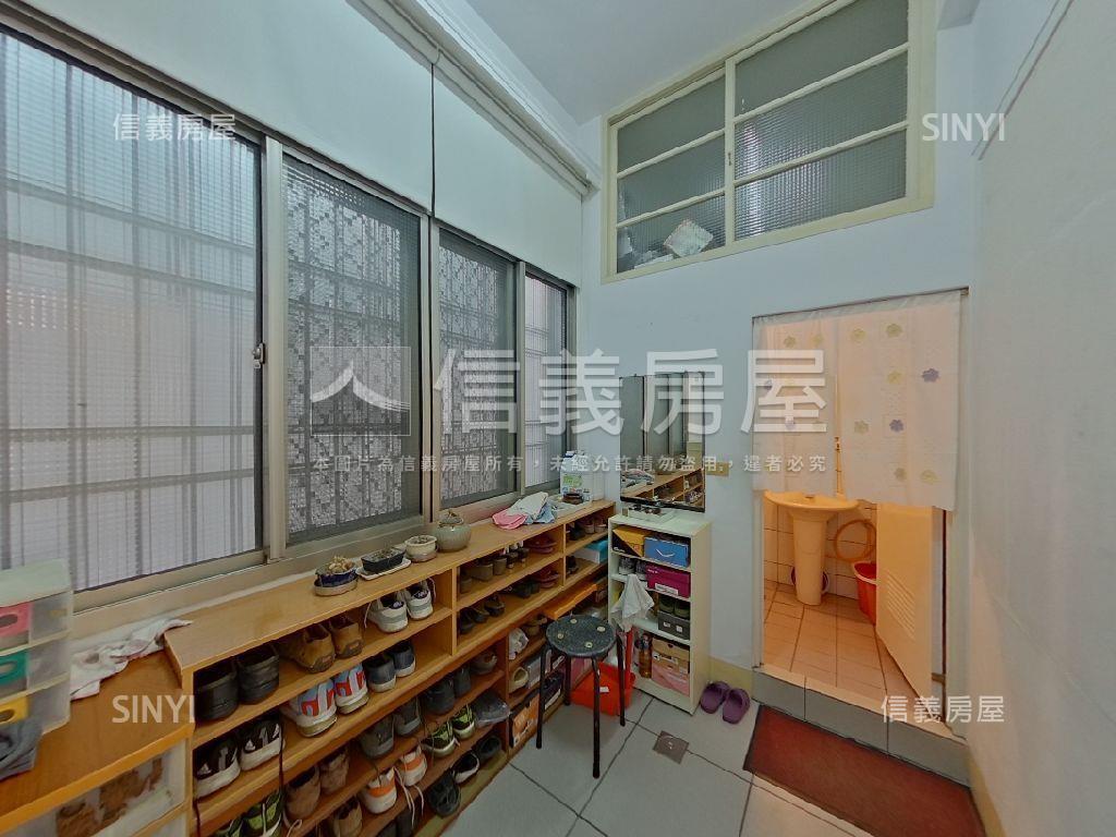 稀有三民學區邊間透天！房屋室內格局與周邊環境