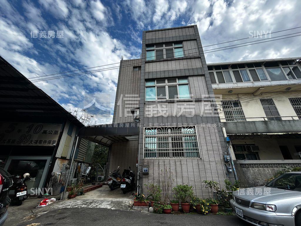 稀有三民學區邊間透天！房屋室內格局與周邊環境