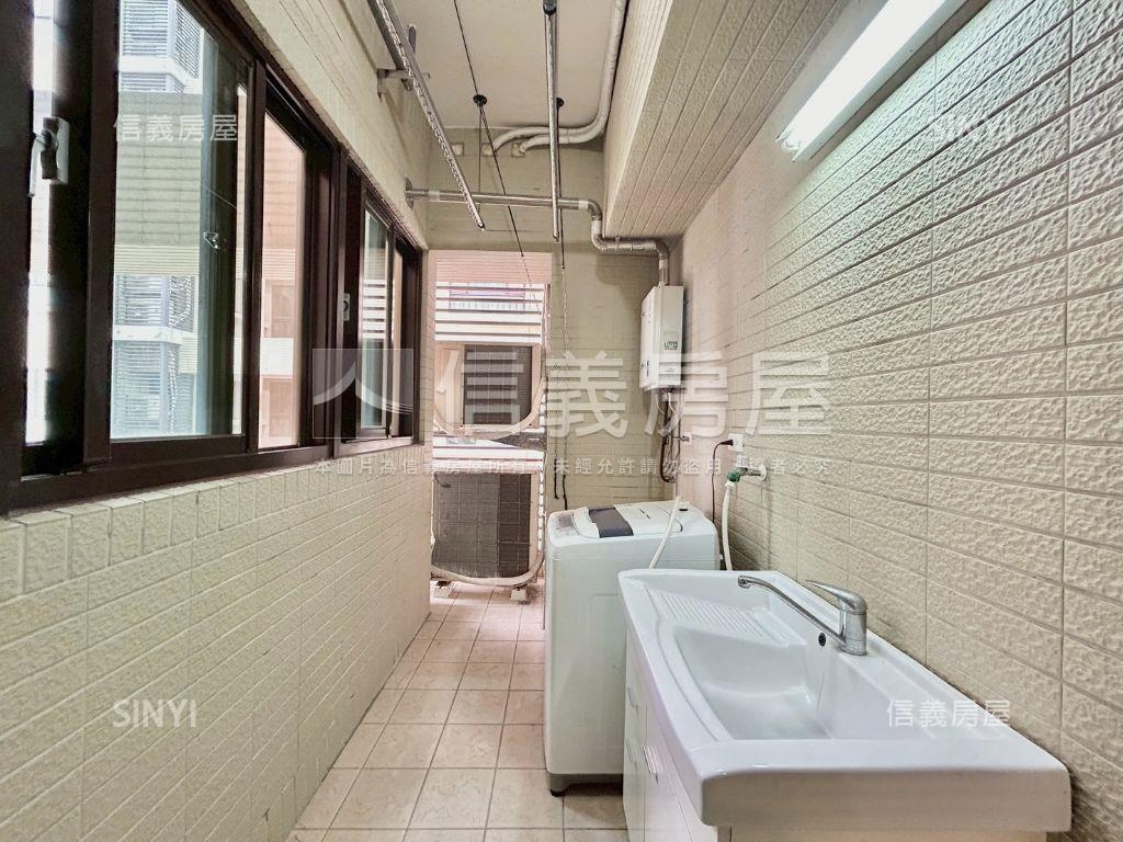 上品院高樓視野雙車位房屋室內格局與周邊環境