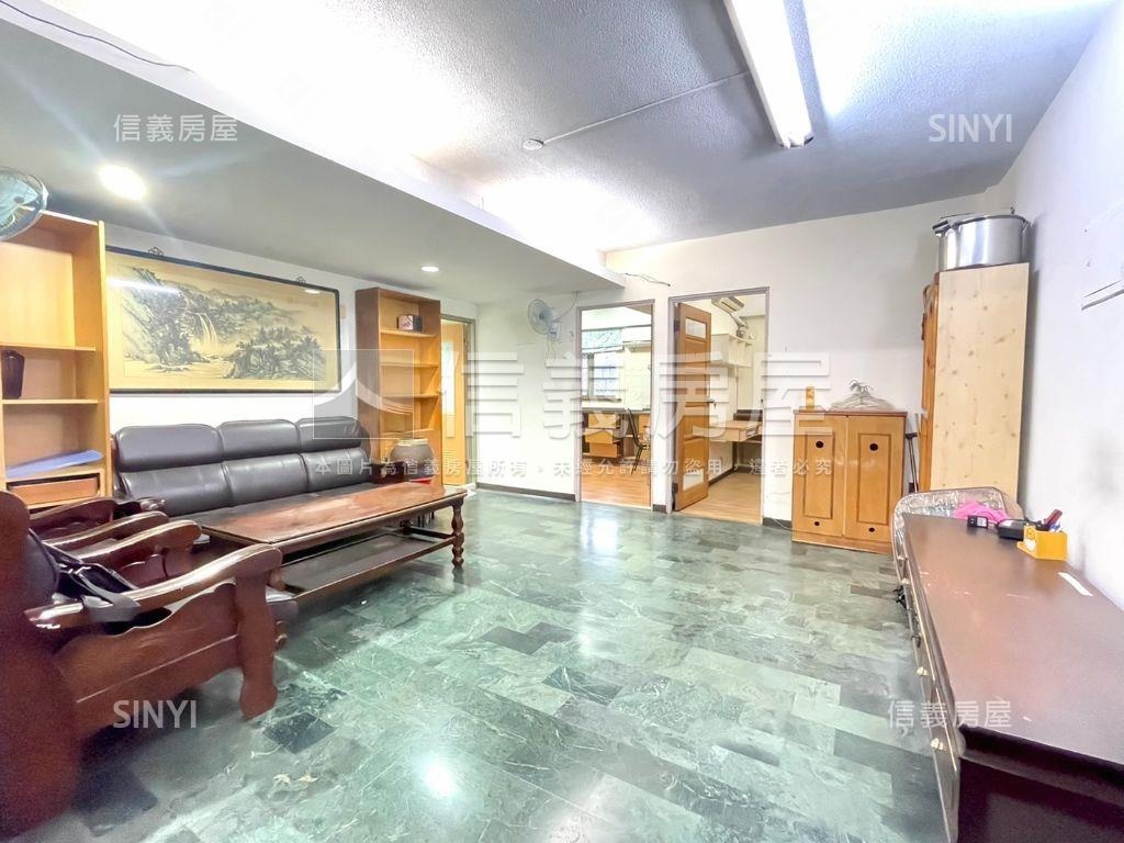文山特區方正邊間大三房房屋室內格局與周邊環境