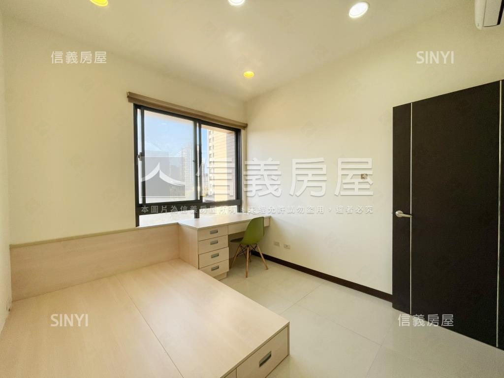 專任富廣築藝採光美屋房屋室內格局與周邊環境