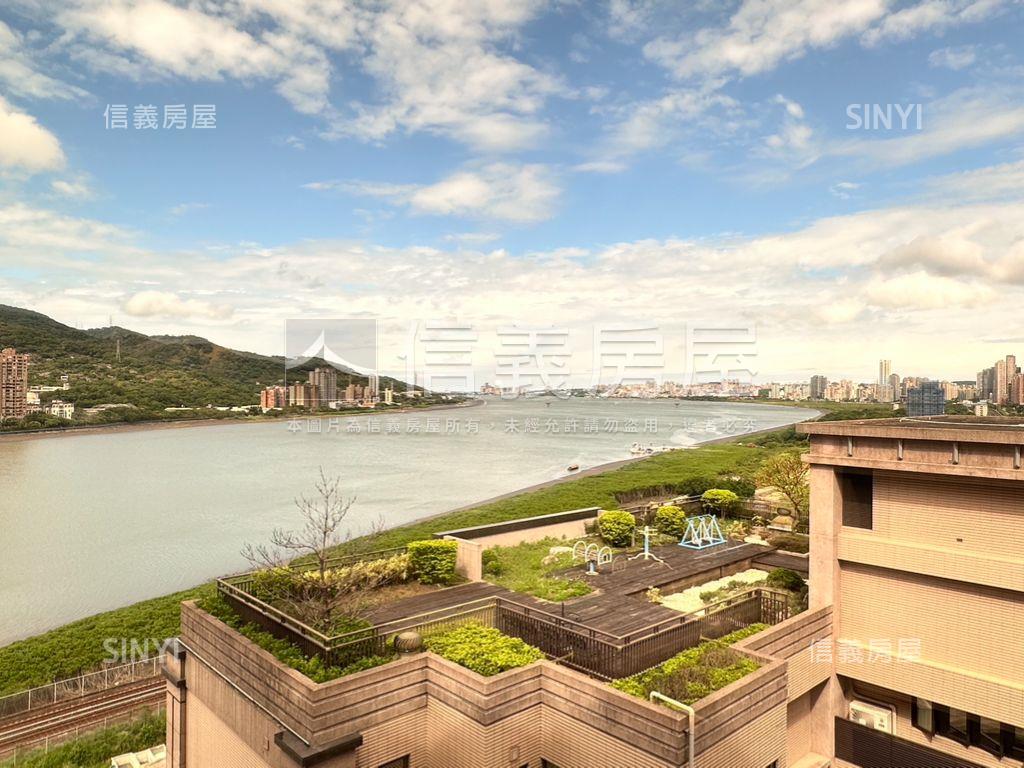 水世紀山河美景豪邸房屋室內格局與周邊環境