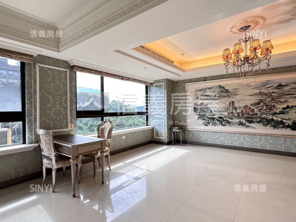 水世紀山河美景豪邸房屋室內格局與周邊環境