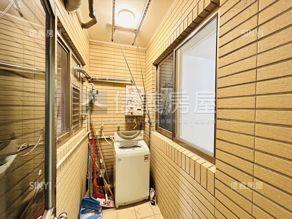 灣頂大屯山景３房房屋室內格局與周邊環境