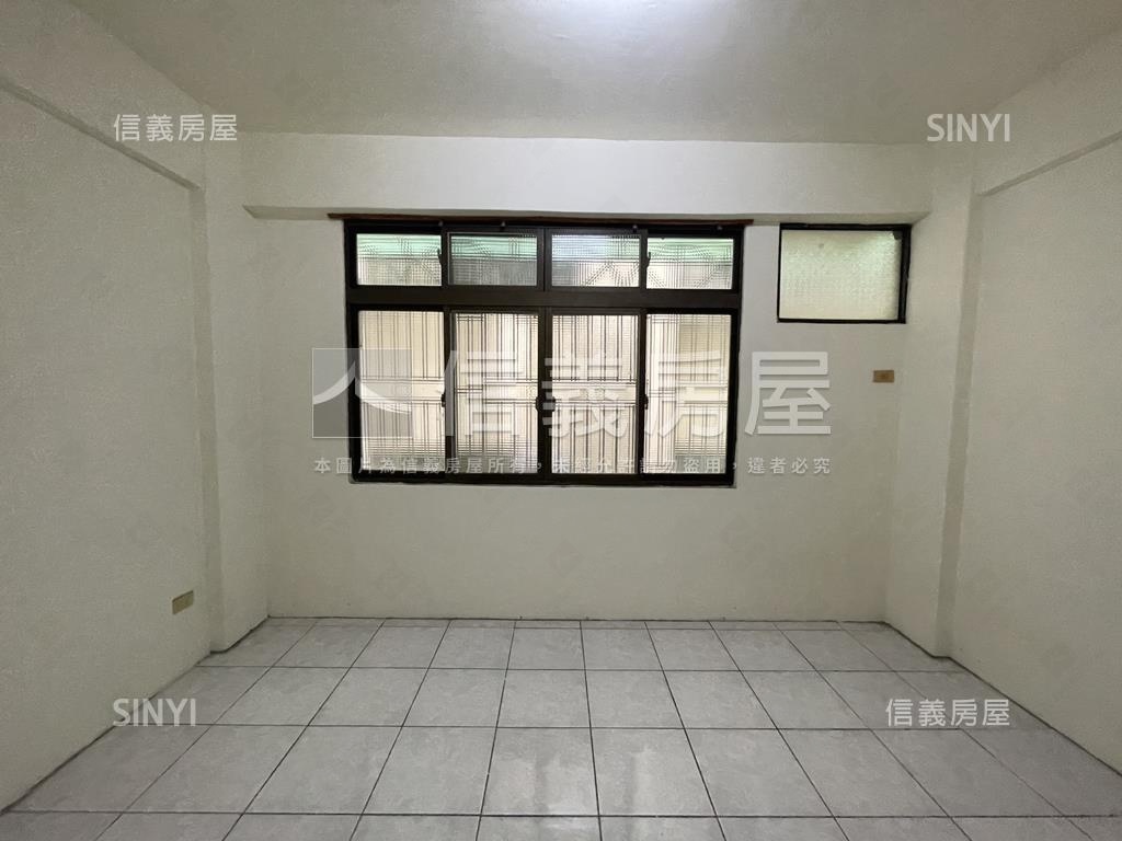 近樹孝商圈靜巷美透天房屋室內格局與周邊環境
