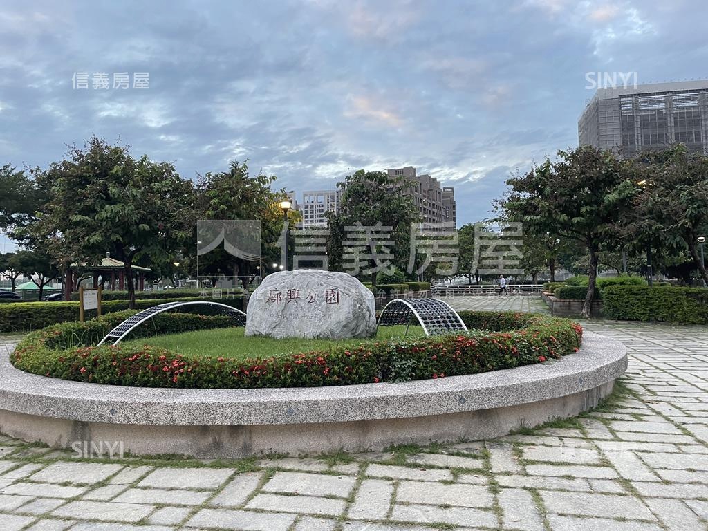 近樹孝商圈靜巷美透天房屋室內格局與周邊環境