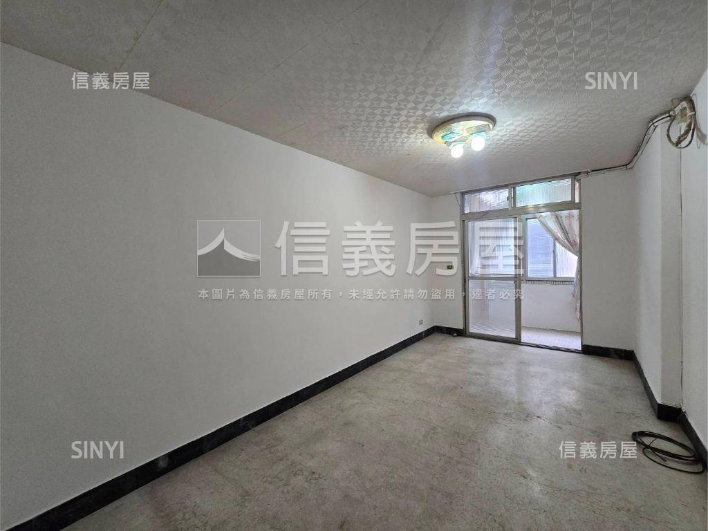 府中捷運一層一戶房屋室內格局與周邊環境