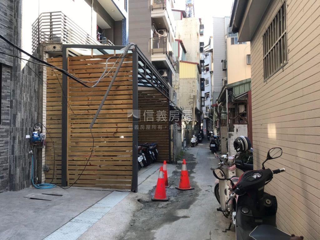 逢甲免千萬透天房屋室內格局與周邊環境