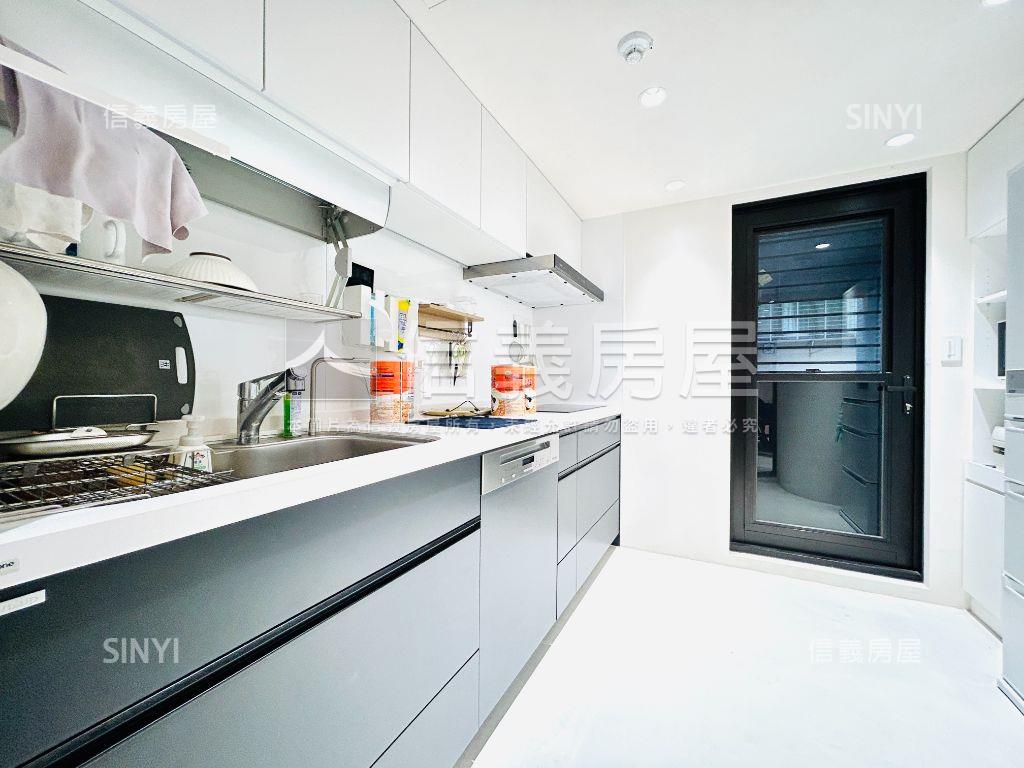 中山曜精緻美屋房屋室內格局與周邊環境