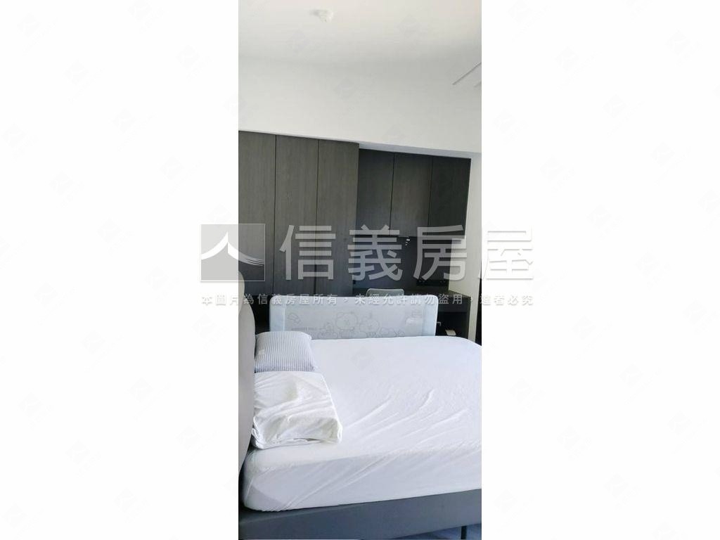 天母靜好美妝２房坡平車位房屋室內格局與周邊環境