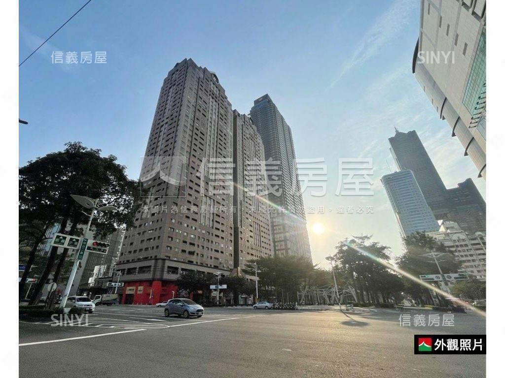新灣區高樓景觀大三房平車房屋室內格局與周邊環境