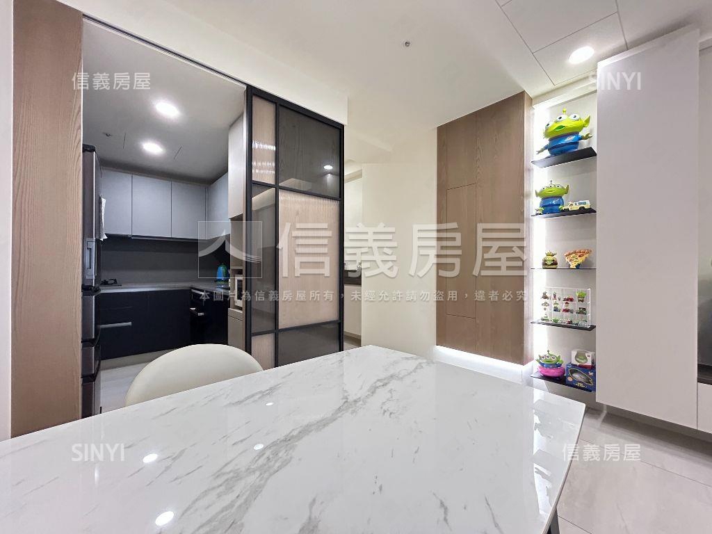 高樓層視野裝潢戶房屋室內格局與周邊環境