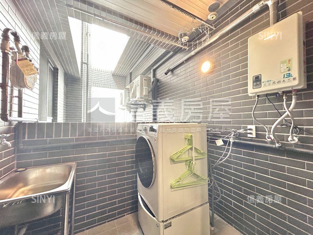 高樓層視野裝潢戶房屋室內格局與周邊環境