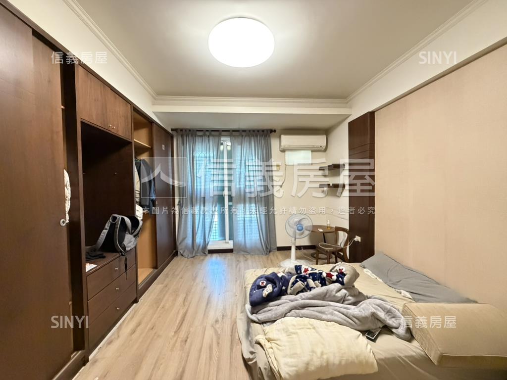 稀有正街透天房屋室內格局與周邊環境