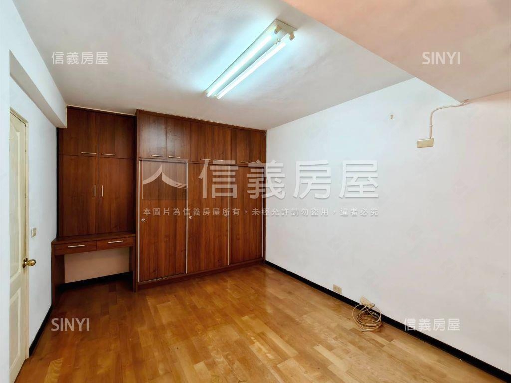 【ＶＲ】台北小城小資透天房屋室內格局與周邊環境