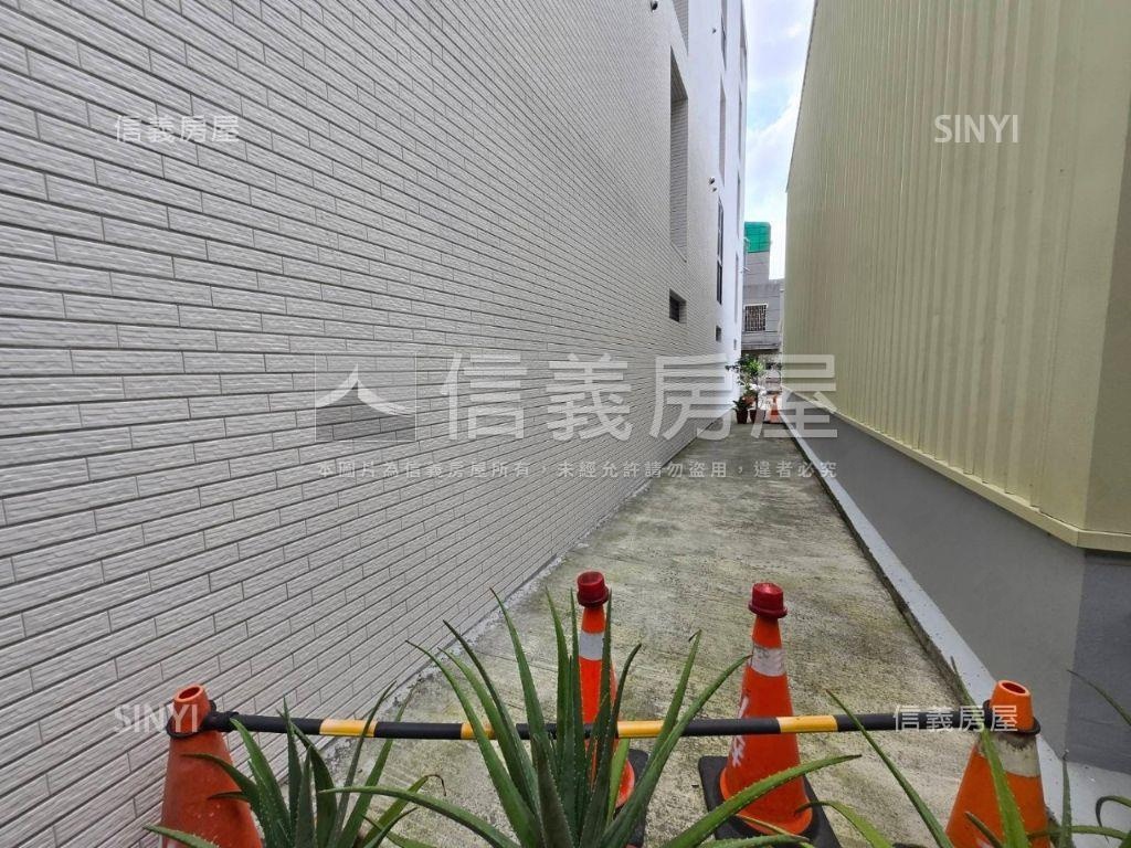 永康大灣五街臨路土地房屋室內格局與周邊環境