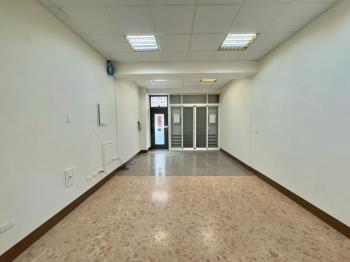 近未來三井正路精品店住