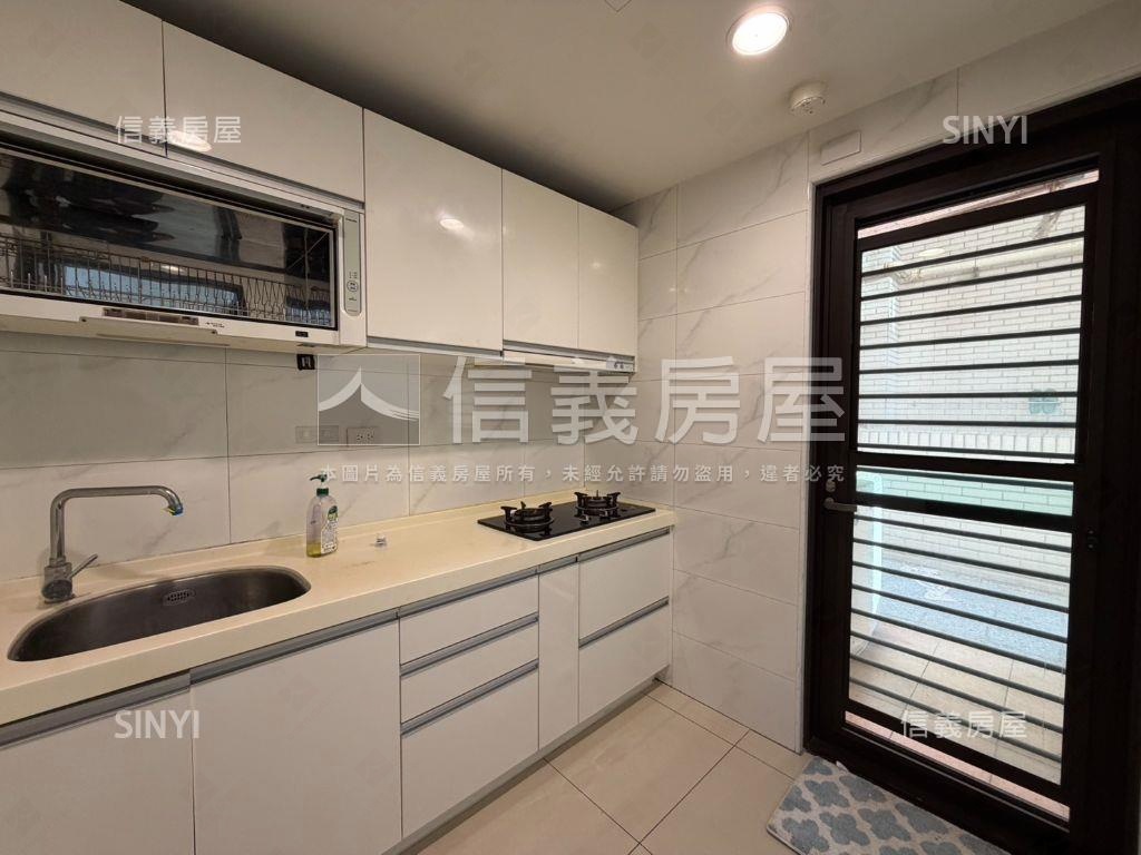 大清祥安露臺２房車位房屋室內格局與周邊環境