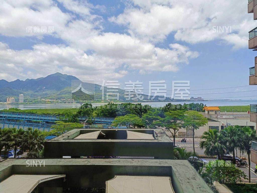 海悅河景捷運２房車位房屋室內格局與周邊環境