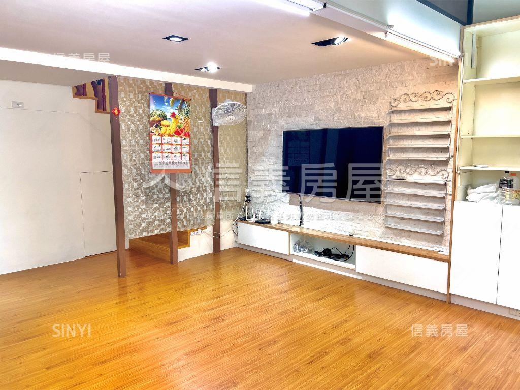 愛丁堡屋況佳美裝潢店面房屋室內格局與周邊環境