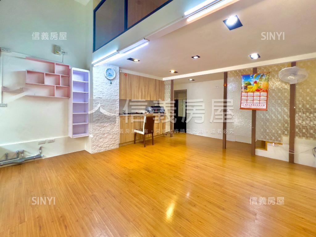愛丁堡屋況佳美裝潢店面房屋室內格局與周邊環境