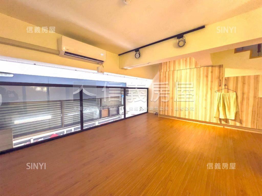 愛丁堡屋況佳美裝潢店面房屋室內格局與周邊環境