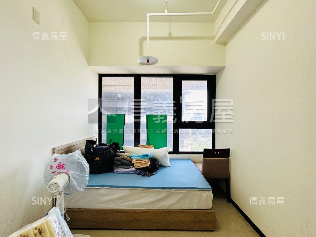海洋都心邊間三房車位房屋室內格局與周邊環境