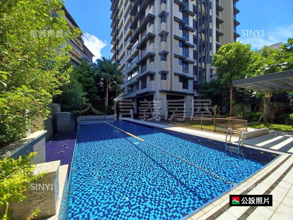 台北市內湖區大湖朕寶高樓雙車位 總價5918萬 立即了解更多資訊